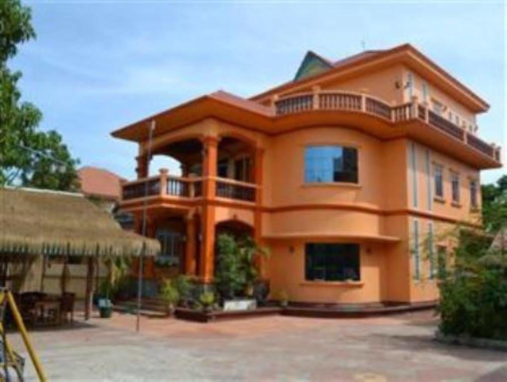 V&A Villa Siem Reap Exterior foto